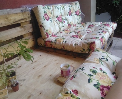 Fabriquer un salon de jardin en palettes