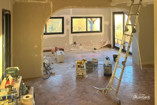 Suivi de chantier en architecture d'intérieur.