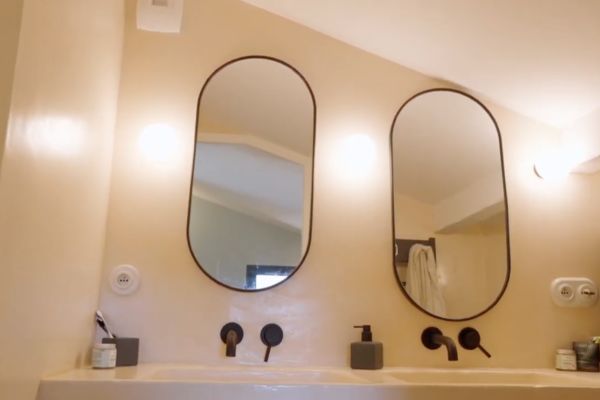 éclairage salle de bain miroirs